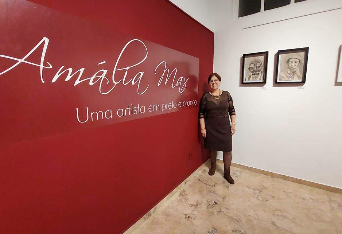 Amália Max: uma artista em preto e branco